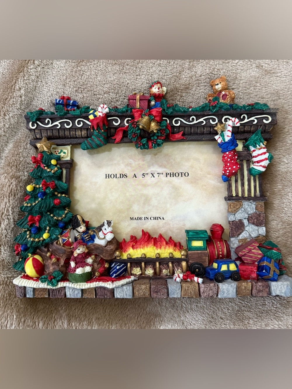 Vintage Resin Christmas Holiday Fireplace & Toys 5 X 7 Picture Frame